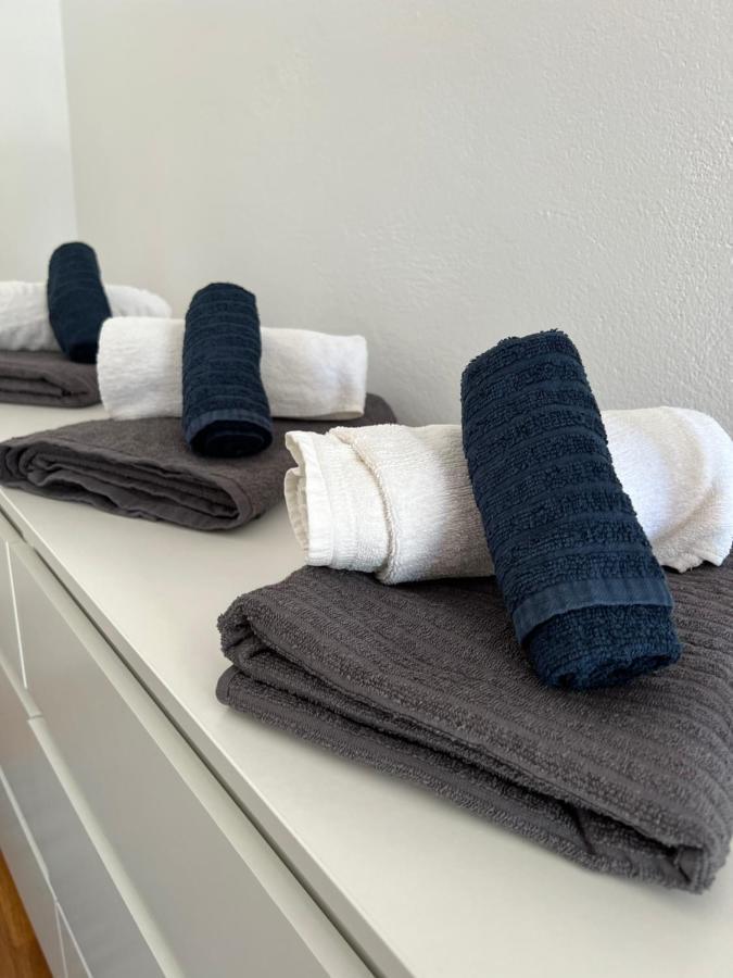 Apartments Antolkovic Ugljan Ngoại thất bức ảnh